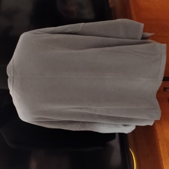 NWT Wynne Lounge gray velour button down cardigan Sz PL - Picture 7 of 12